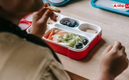 Kids Tiffin Menu: बच्चों के टिफिन मेन्यू में शामिल कर लें ये 5 चीजें, रोजाना खाली होकर आएगा लंच बॉक्स
