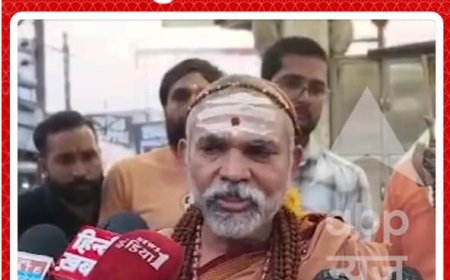 शंकराचार्य अविमुक्तेश्वरानंद किसे 'नकली हिंदू' कह रहे हैं?