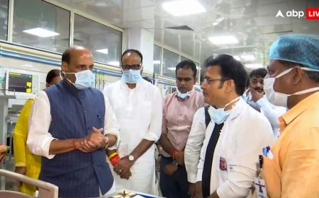 लखनऊ अग्निकांडः घायल लोगों से मिलने KGMU पहुंचे रक्षा मंत्री राजनाथ सिंह, हादसे को लेकर क्या कहा?