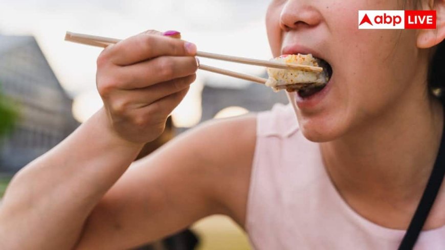 Food Choking: कुरकुरे के टुकड़े ने ली युवक की जान! Food Choking कितना खतरनाक, कैसे बचाई जा सकती है जान?