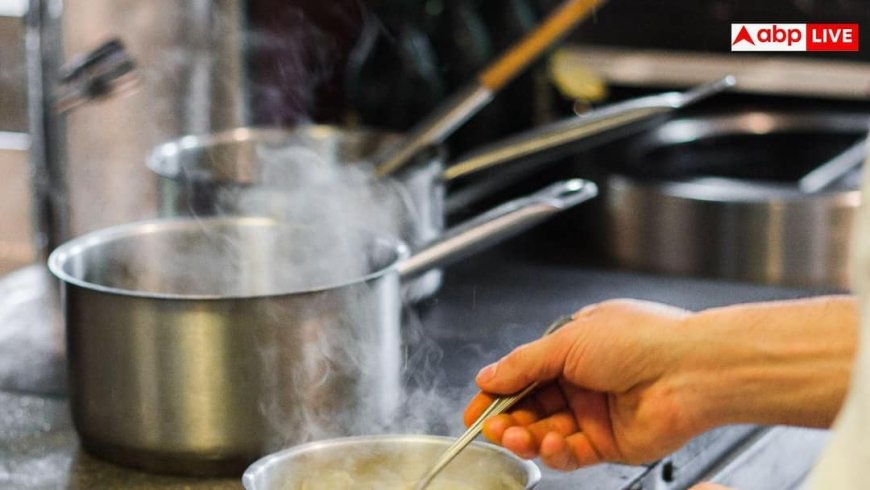 Kitchen Hazards: आपकी आंखें खराब कर रहीं किचन में रखी ये तीन चीजें, आज ही दिखा दें बाहर का रास्ता