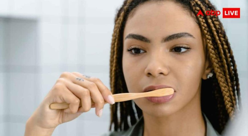 Toothbrush Cleaning Tips : आपने अपना टूथब्रश कब से नहीं बदला? जानें कितने दिन में हो जाता है खराब?