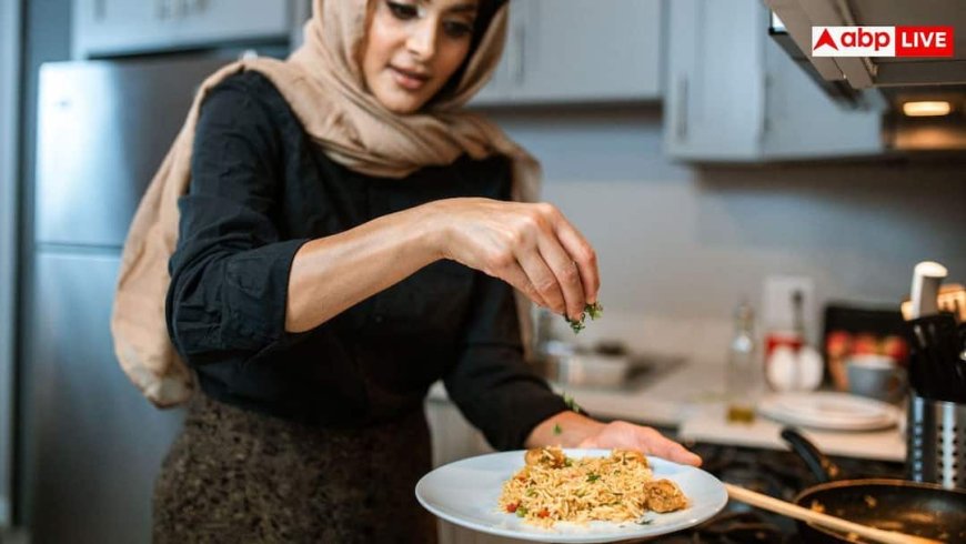 Rice Cooking Tips: खिले-खिले चावल बनाने की एकदम आसान ट्रिक, कुकर में लगाएं बस इतनी सीटी