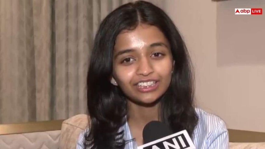 CBSE 12वीं में रांची की बेटी का कमाल, री-इवैल्यूएशन के बाद हासिल किए 500 में 500 नंबर