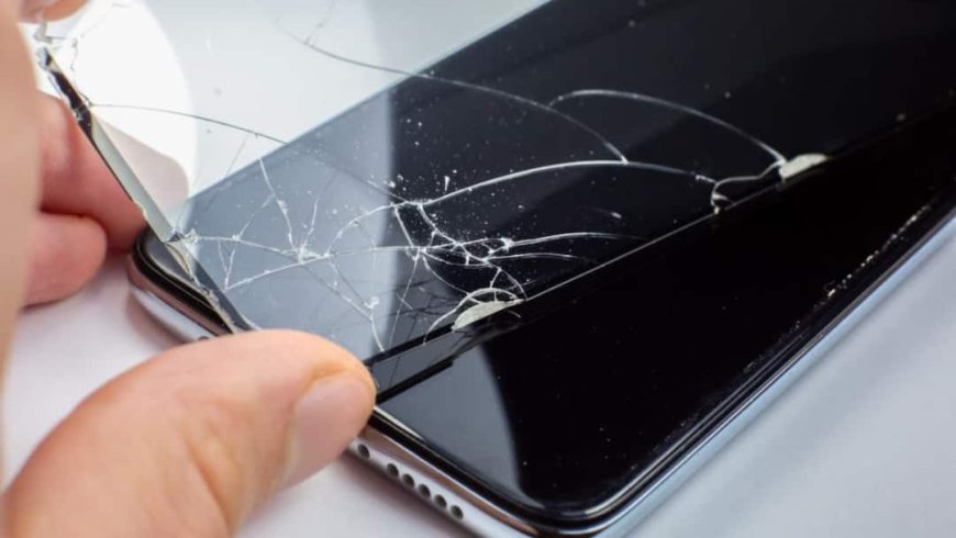 प्लास्टिक से हमेशा बेहतर क्यों होते हैं Tempered Glass? सामने आ गई बड़ी वजह