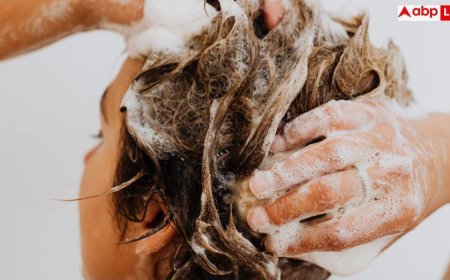 Hair Wash During Periods: पीरियड्स के पहले दिन बाल धो लिए तो क्या सच में बढ़ जाती है ब्लीडिंग, क्या कहते हैं डॉक्टर्स?