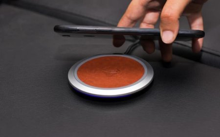 क्या आपका Wireless Charger बढ़ा रहा है बिजली का बिल? जानिए क्या है पूरी सच्चाई