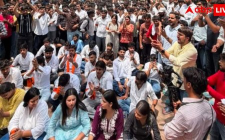 एक वर्षीय PG कोर्स में सीटें बढ़ाने की मांग पर ABVP का प्रदर्शन, प्रशासन पर छात्र हितों की अनदेखी का आरोप