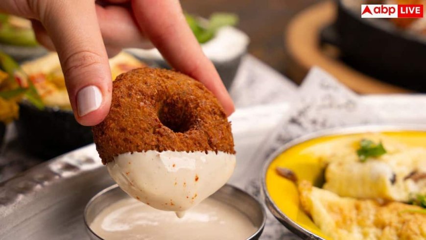 Crispy Medu Vada: क्या मेदू वड़े बाहर से कुरकुरे और अंदर से सॉफ्ट नहीं बनते? आज ही नोट करें ये सीक्रेट टिप्स