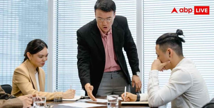 Boss Warning Signs: बॉस देने लगे ये इशारे तो समझो डूब गई नैया, भूलकर भी अपने सीनियर से न बोलें ये बात