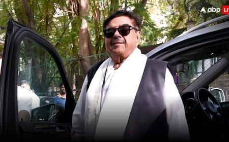 बागी सांसदों को नोटिस, शत्रुघ्न सिन्हा बोले- 'सही दिशा में पहला बड़ा कदम'