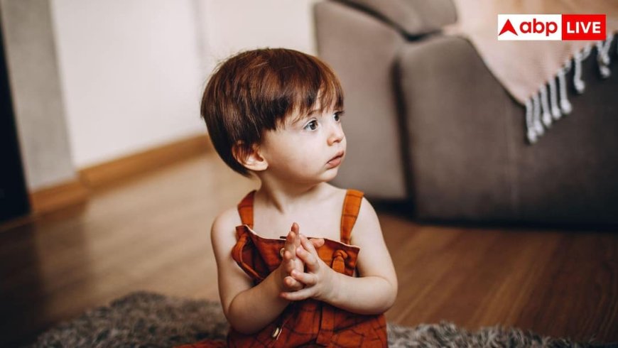 बच्चा देर से बोल रहा, Eye Contact भी कम? न करें नजरअंदाज