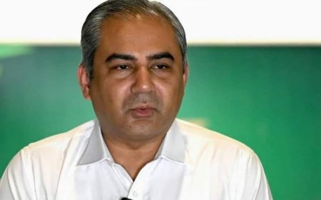 PCB चीफ मोहसिन नकवी ने 7 खिलाड़ी और 2 कोच बदलने पर तोड़ी चुप्पी