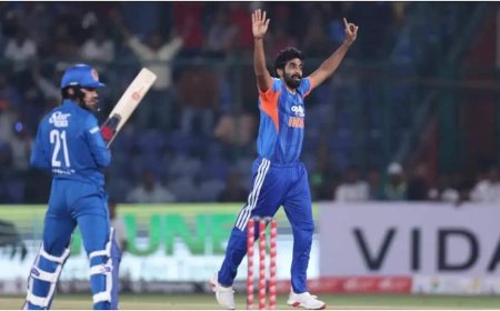 जसप्रीत बुमराह ने दूसरे टी20 में रचा इतिहास, सबसे ज्यादा मेडन ओवर फेंकने वाले गेंदबाज बनें