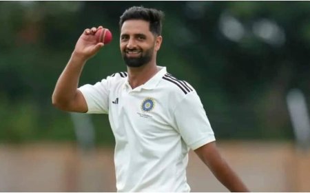 'बारामूला एक्सप्रेस' टीम इंडिया में शामिल, पहली बार भारतीय टीम में मिला मौका