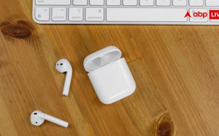 Apple AirPods की Sound हो रही है फीकी? ऐसे साफ करें Ear Cups
